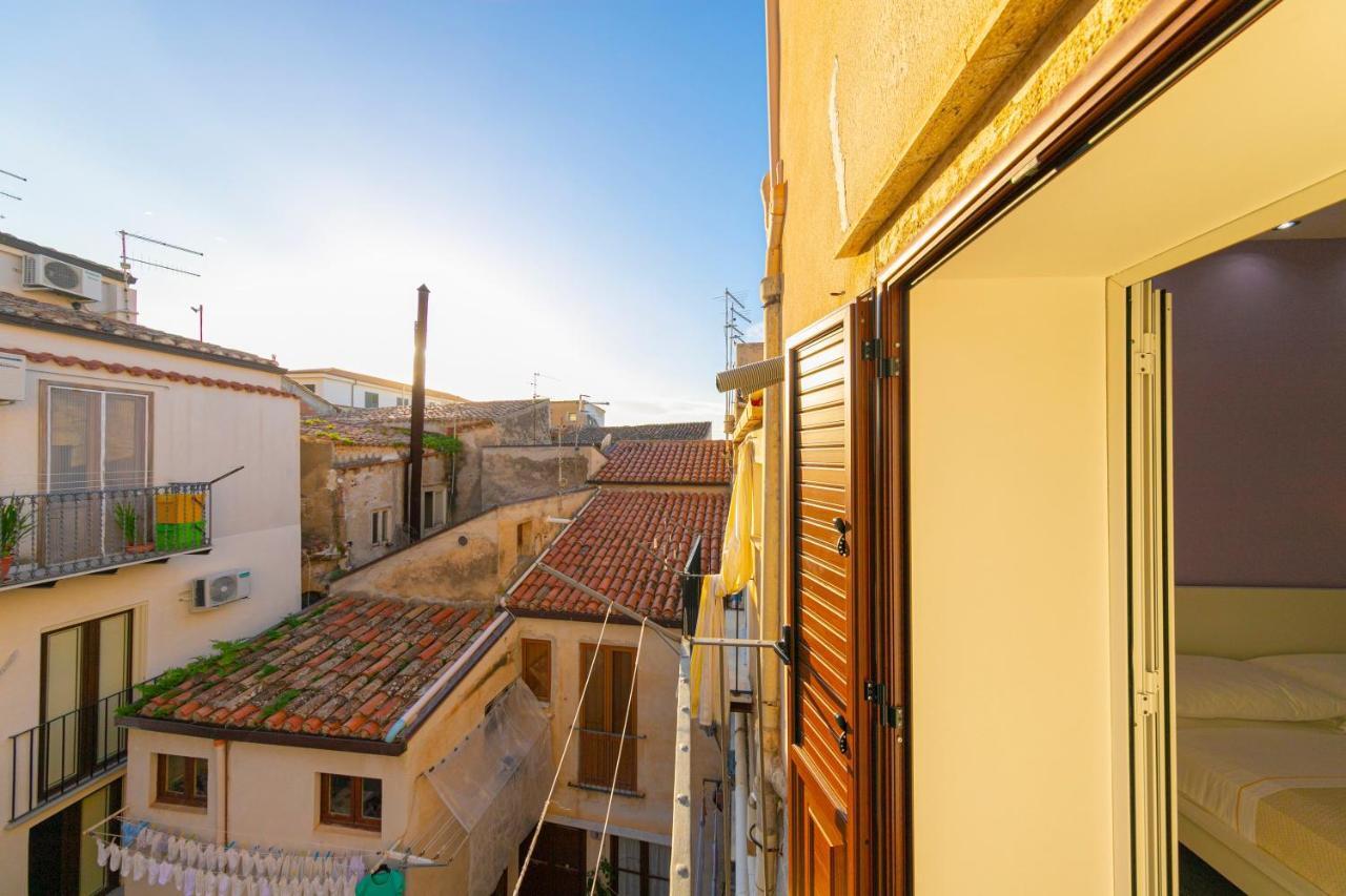 Kefa Holiday - Alle Torri Apartments Cefalù Eksteriør billede